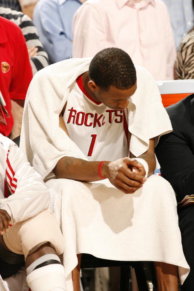 凯尔特人迎战步行者 杰伦·布朗可以出战 沃尔什因病缺阵（凯尔特人对阵步行者：杰伦·布朗确认出战，沃尔什因病缺席）