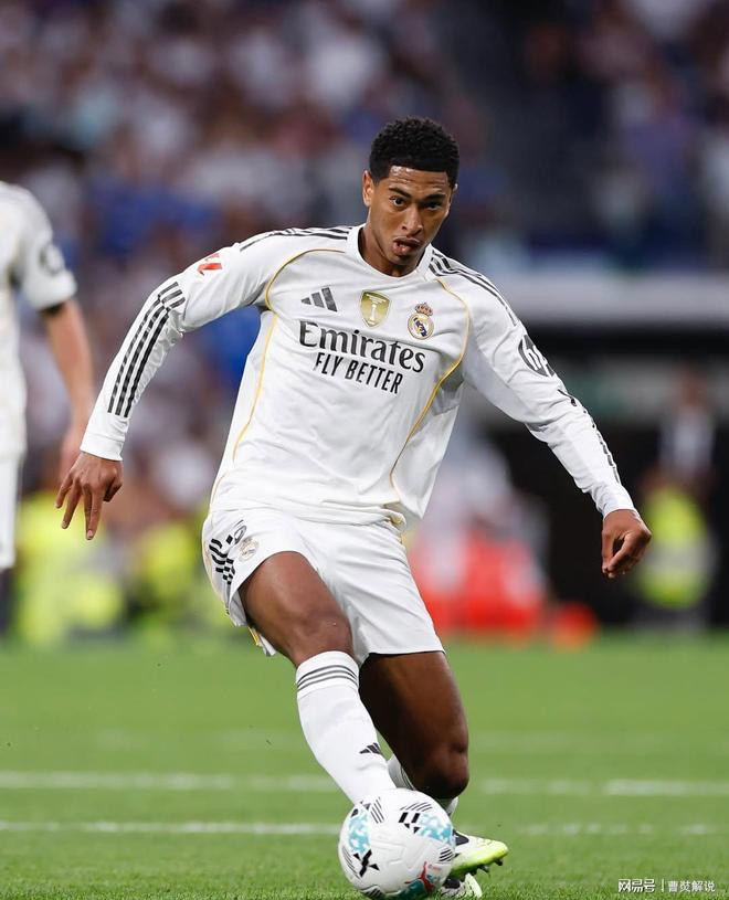 镜报：麦克托米奈上赛季意甲收官战亲签球衣成交价超2.4万欧（镜报：麦克托米奈上季意甲末轮亲签球衣拍卖价突破2.4万欧）