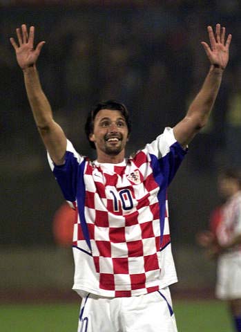 明天开售，全球首台中国品牌量产TCR赛车领克03+ TCR官图公开（领克03+ TCR官图发布：全球首款中国品牌量产TCR赛车明日开售）