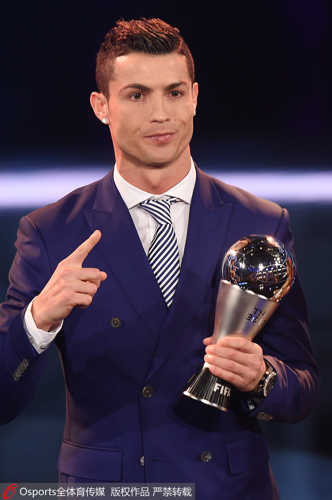 官方：青岛海牛外援拉德曼诺瓦茨加盟匈牙利球队瓦尔达（官宣：青岛海牛外援拉德曼诺瓦茨加盟匈牙利瓦尔达队）