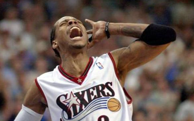 16胜2平，瓜迪奥拉执教生涯从未输给戴奇（瓜迪奥拉18次对阵戴奇取得16胜2平，保持不败）