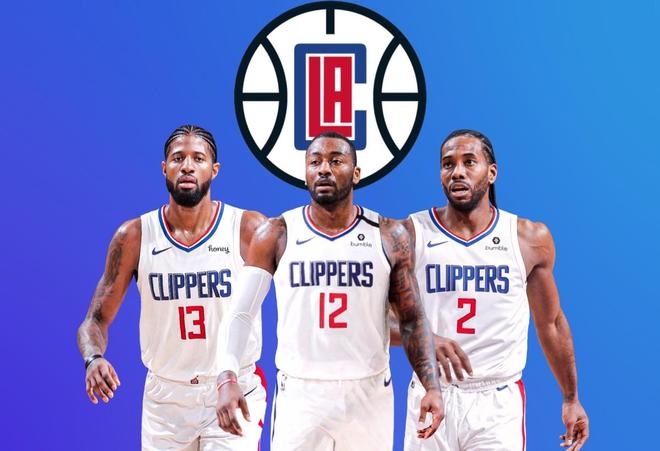 手感不佳！迪亚洛17中7中得到17分7篮板5失误3犯规（状态低迷！迪亚洛17投7中拿下17分7篮板，另有5失误3犯规）