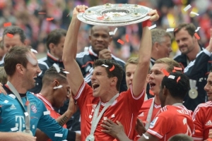 世体预测巴萨战布鲁日首发：拉什福德、费兰、亚马尔搭档锋线（世体：预测巴萨对布鲁日首发，拉什福德与费兰、亚马尔组成锋线三叉戟）