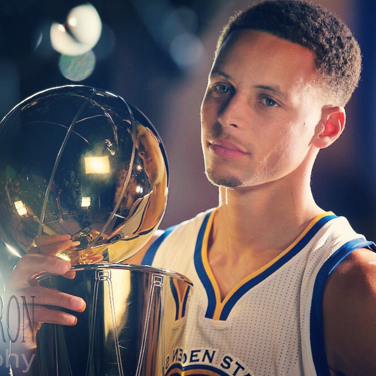 阿联酋稳居亚洲强队之列（阿联酋继续跻身亚洲劲旅行列）