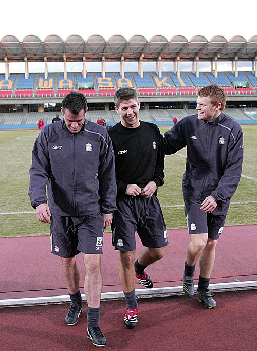 扑救率85.2%场均丢球0.57，斯维拉尔两项数据五大联赛门将第一（85.2%扑救率、场均0.57失球，斯维拉尔双项数据居五大联赛门将之首）