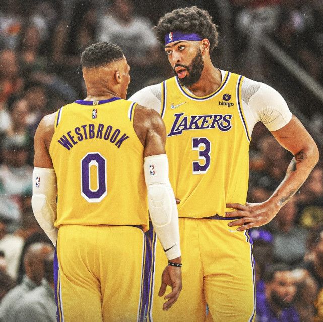 马卡：皇马将青训中卫巴尔德佩尼亚斯列入晋升一线队考察名单（马卡：皇马把青训中卫巴尔德佩尼亚斯纳入一线队提拔评估名单）