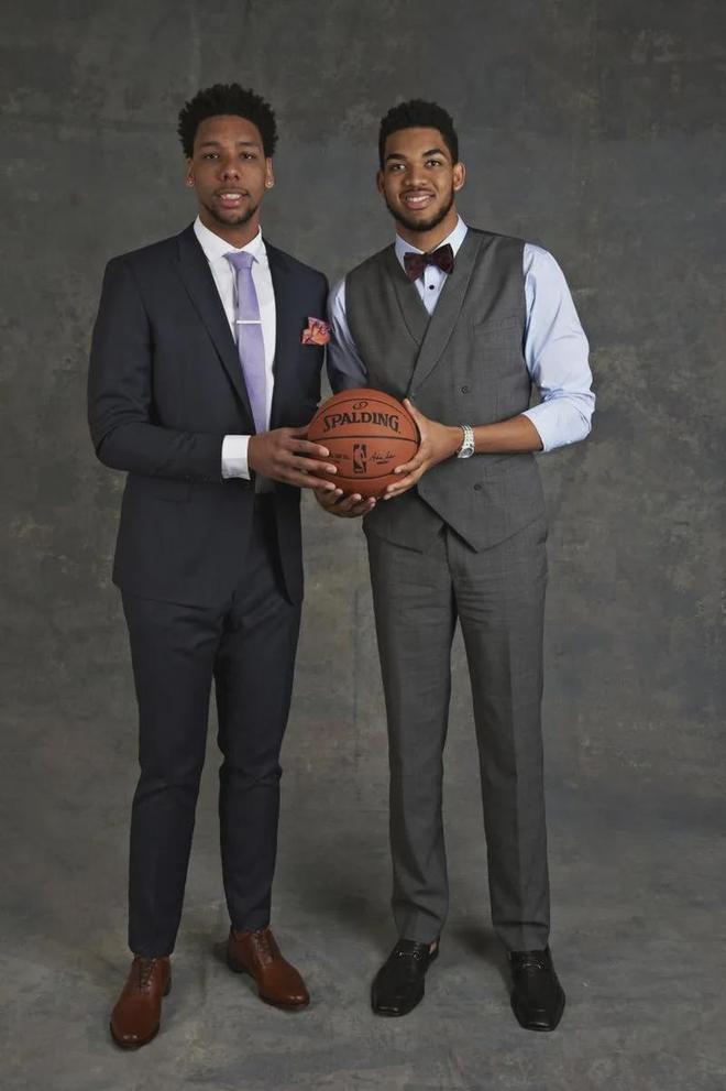 欧冠本周最佳球员候选：马杜埃凯、孔德、德凯特拉雷、格洛赫（欧冠本周最佳四人入围：马杜埃凯、孔德、德凯特拉雷、格洛赫）