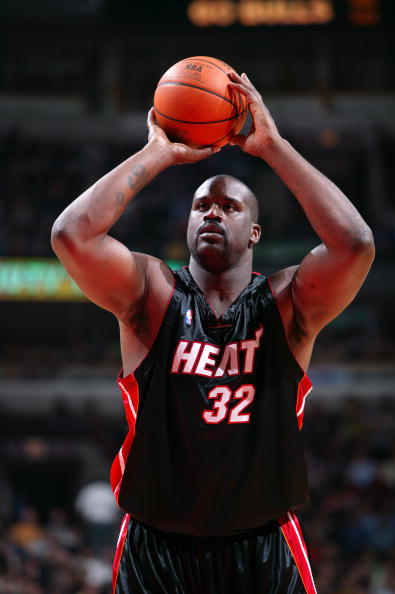 图片报：多特后防线出现危机，将面临安东和安塞尔米诺缺阵（图片报：多特防线告急，安东与安塞尔米诺将缺席）