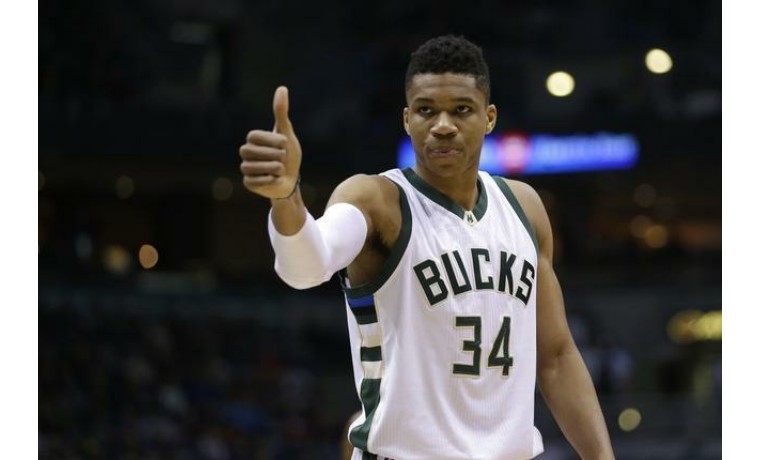 弗兰克谈主场球迷嘘维卡里奥：他们不可能是真正的热刺球迷（弗兰克评主场嘘维卡里奥：这不是真正的热刺球迷所为）