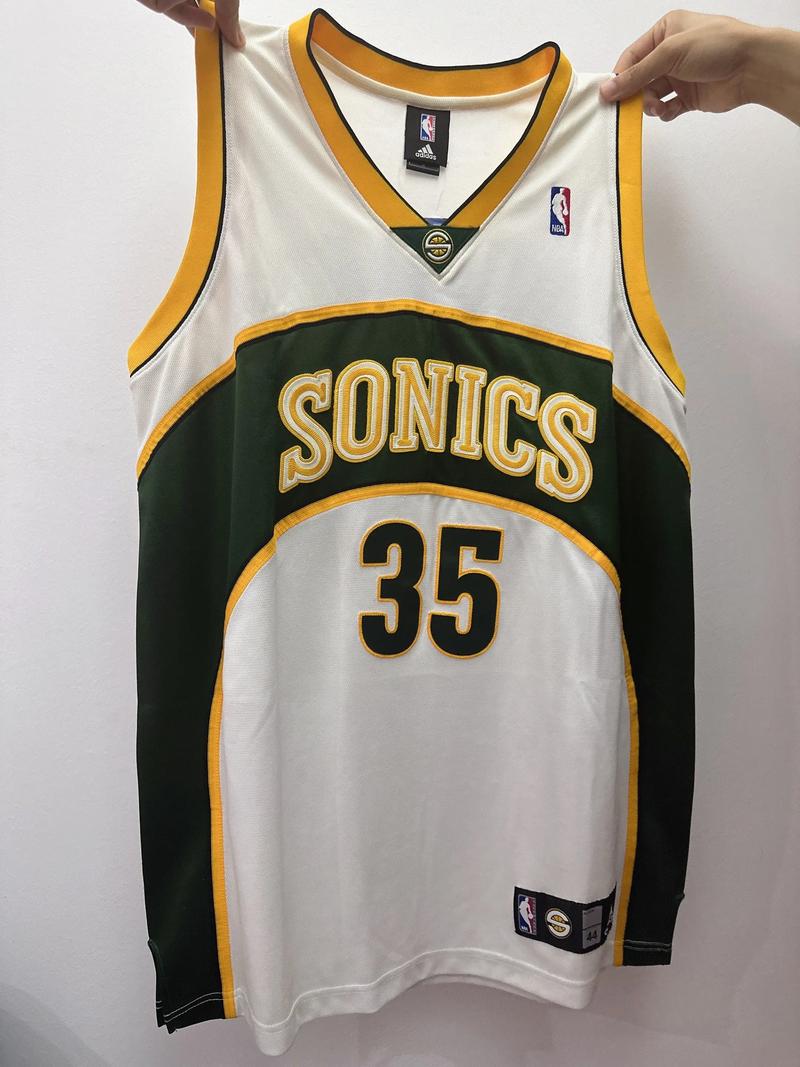 库库雷利亚：交手过最难对付边锋是登贝莱，最佳队友选梅西（库库雷利亚谈对手与队友：最难防登贝莱，最佳队友是梅西）