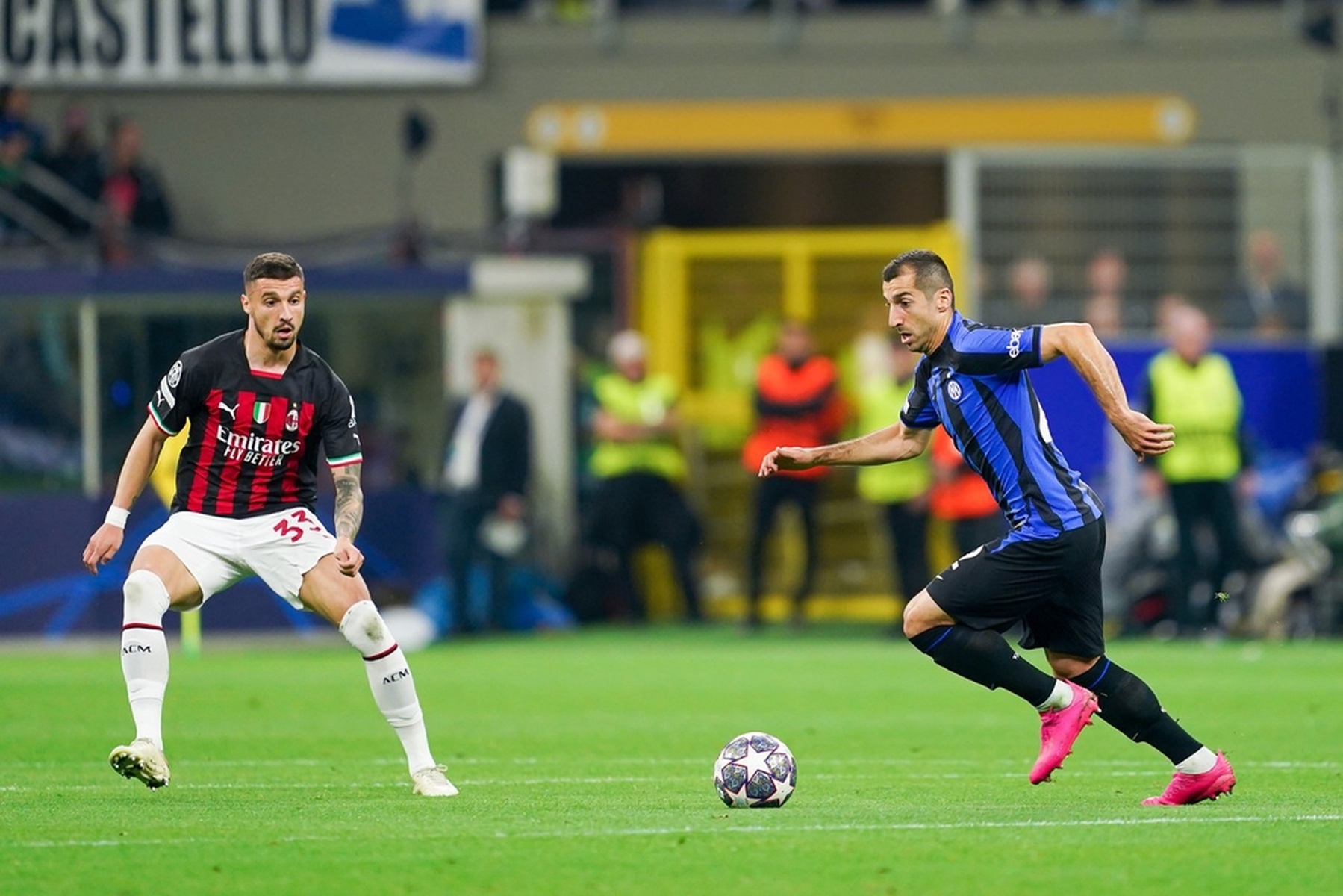 恩里克：不会过多回想过去取得的成绩，我的注意力始终在当下（恩里克：不沉湎于过往荣誉，我只专注当下）