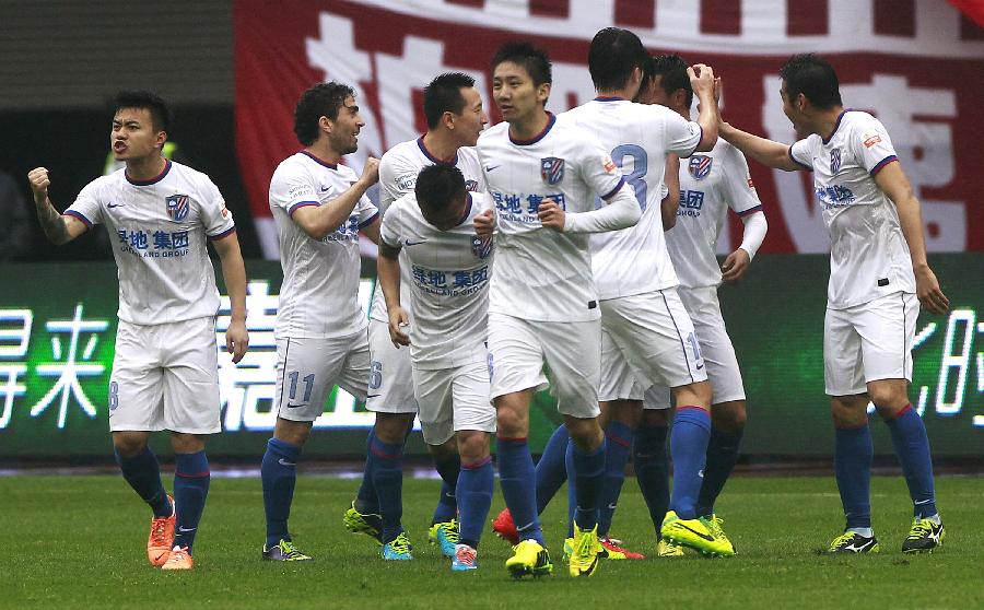 德转评年度最佳左边锋：迪亚斯、KK、拉菲尼亚、维尼修斯入围（德转评选年度最佳左边锋候选：迪亚斯、克瓦拉茨赫利亚、拉菲尼亚、维尼修斯入选）