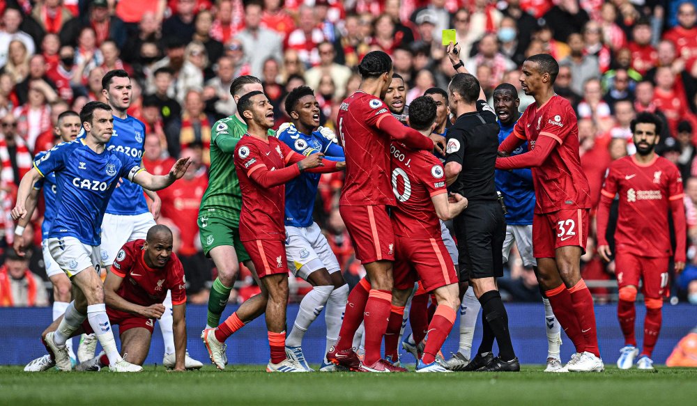 客战多特蒙德贡献帽子戏法+绝平，昂达夫当选全场最佳球员（客场对阵多特上演帽子戏法并补时扳平，昂达夫荣膺全场最佳）