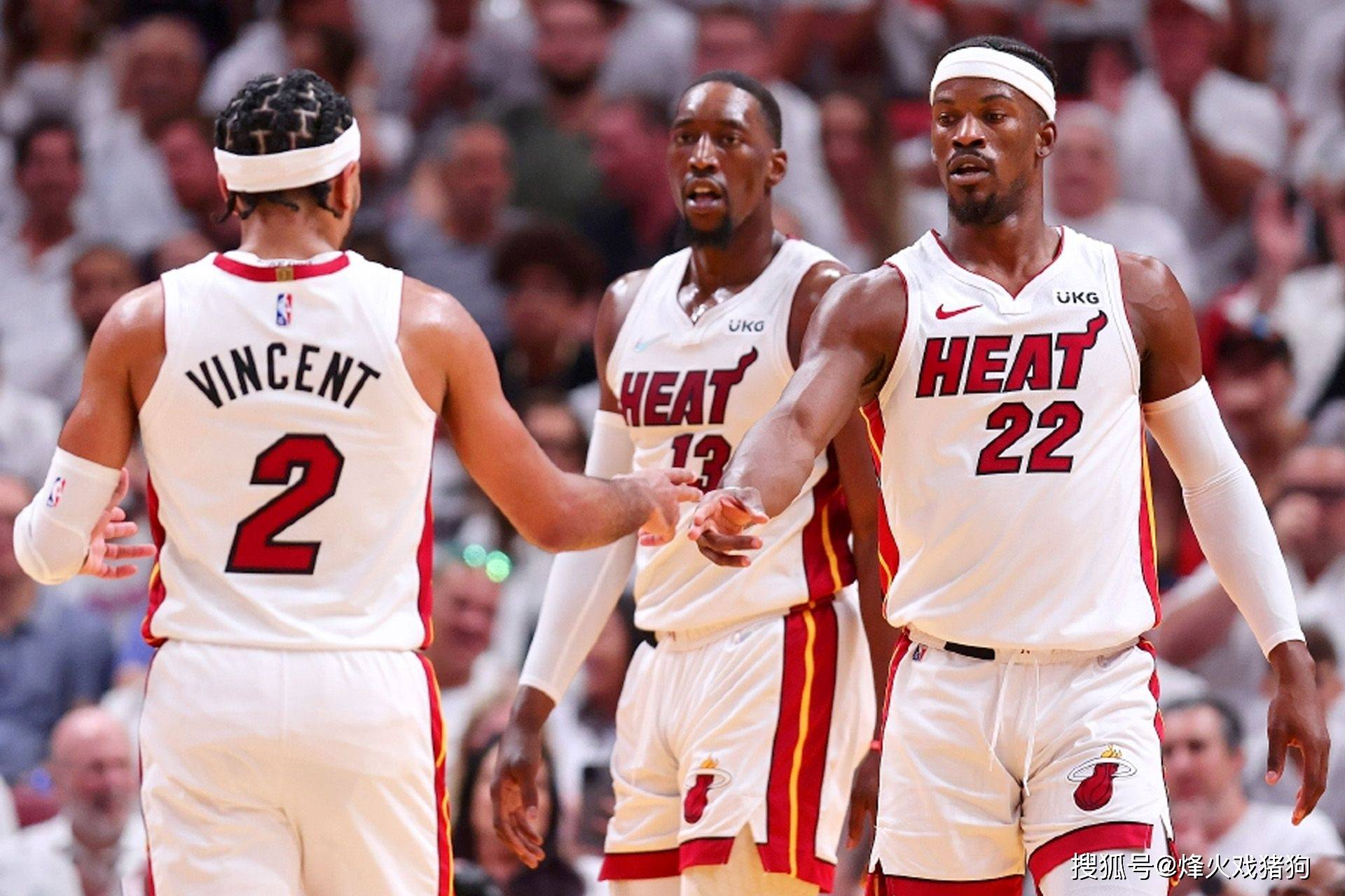 未来可期！广东队18岁小将王洪泽CBA首秀贡献8分6篮板（前途可期！广东18岁新秀王洪泽CBA首秀斩获8分6篮板）